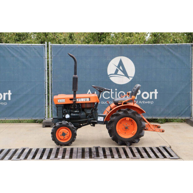 KUBOTA B5000-42403750