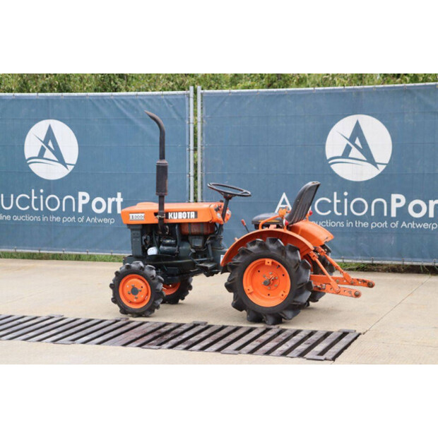KUBOTA B5000-42403751