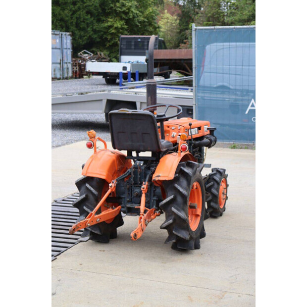 KUBOTA B5000-42403754