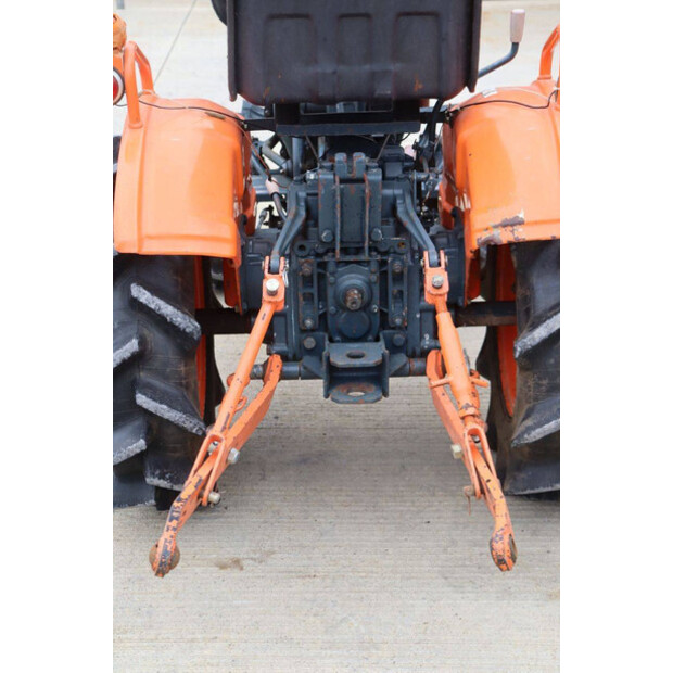 KUBOTA B5000-42403767