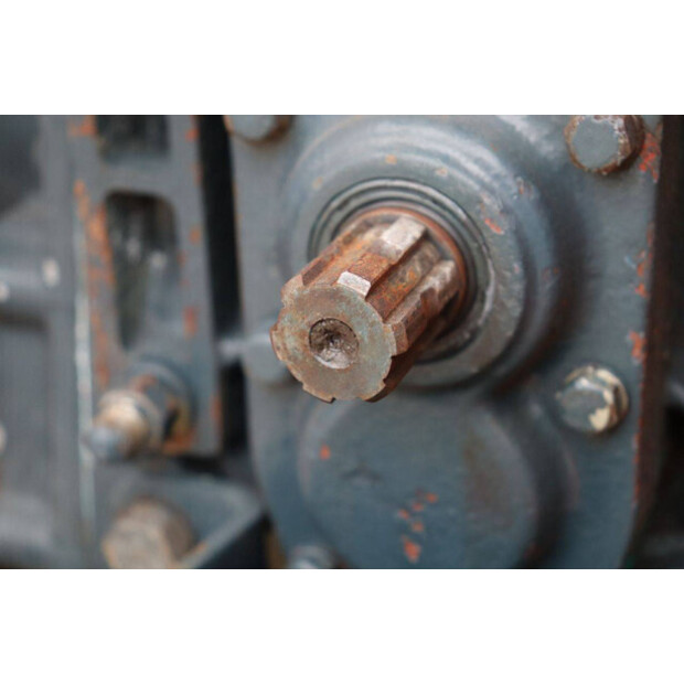 KUBOTA B5000-42403785