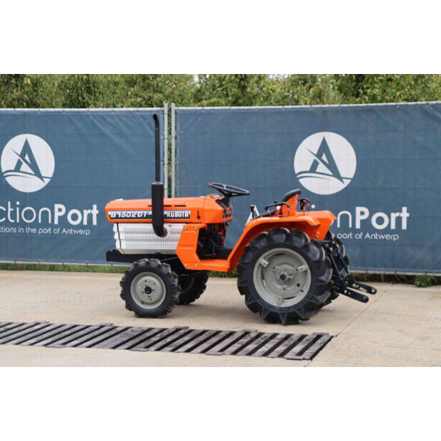 KUBOTA B1502DT-42403859