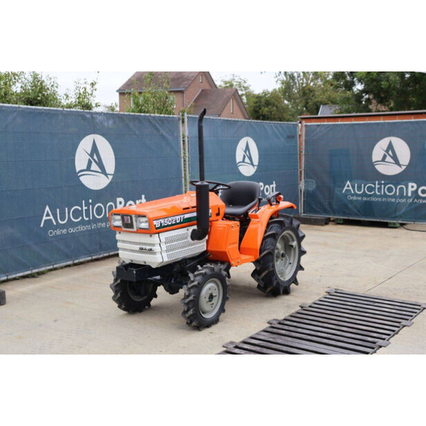 KUBOTA B1502DT-42403866