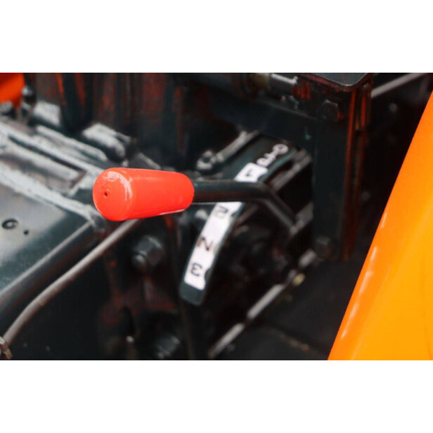 KUBOTA B1502DT-42403891