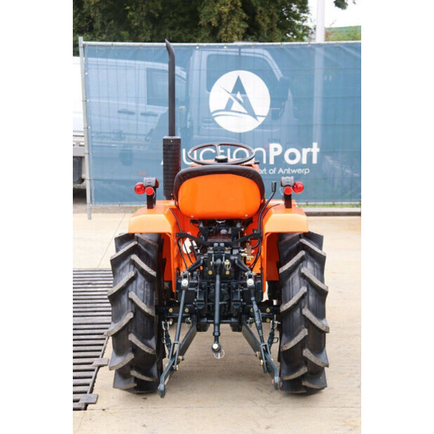 KUBOTA B1400DT-42403903