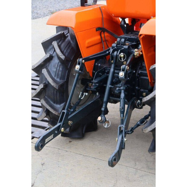 KUBOTA B1400DT-42403917