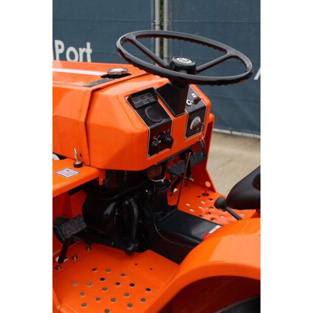 KUBOTA B1400DT-42403922