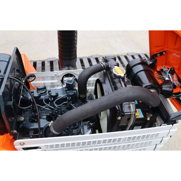 KUBOTA B1400DT-42403932