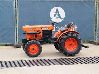 Image for TRACTORS KUBOTA B7001DT
