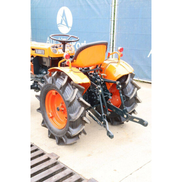 KUBOTA B7001DT-42403959