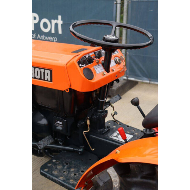 KUBOTA B7001DT-42403968