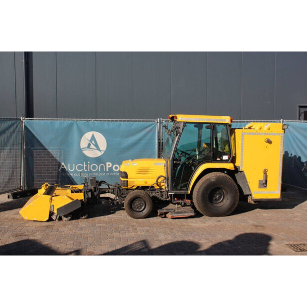 2006 KUBOTA Version STV40-42404167