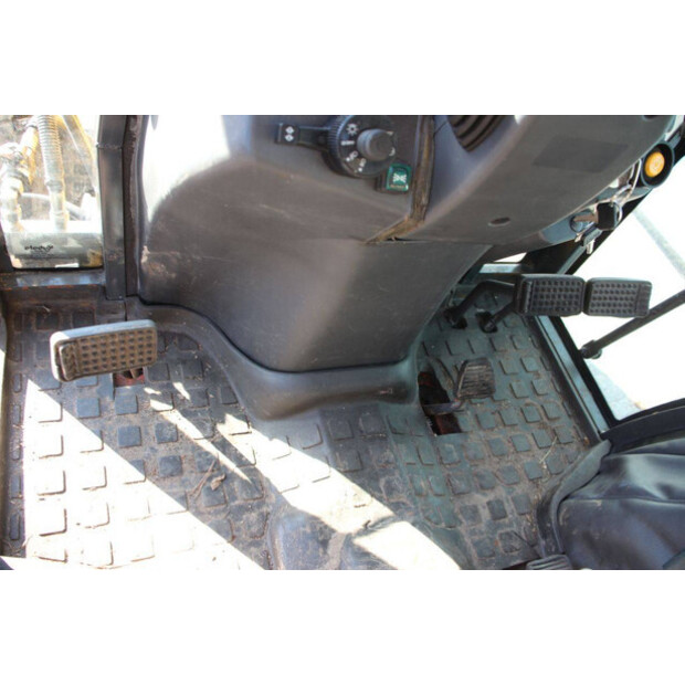 2006 KUBOTA Version STV40-42404192