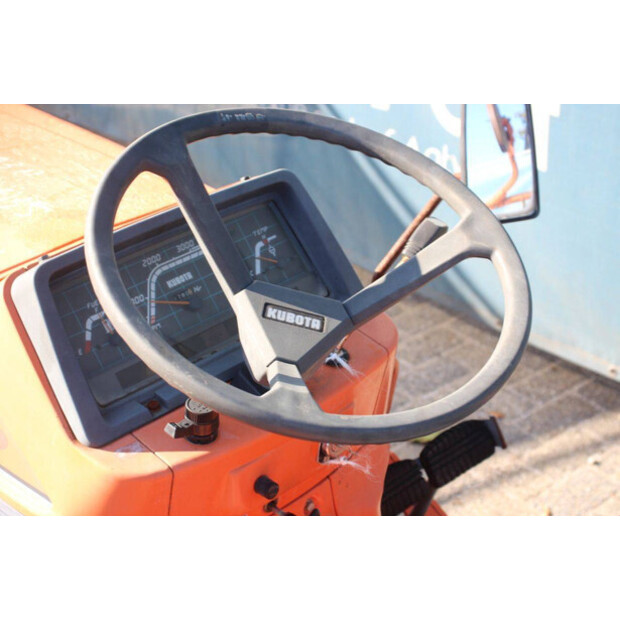 KUBOTA Bulltra ZB1-15-42404237