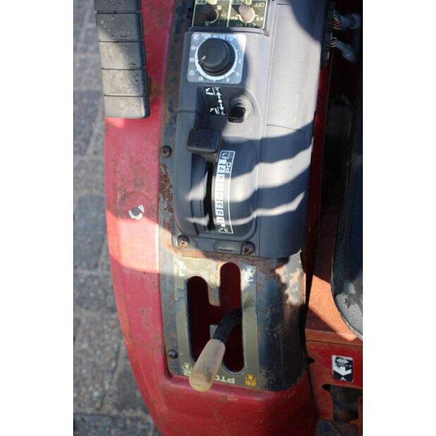 MITSUBISHI MT165-42404280