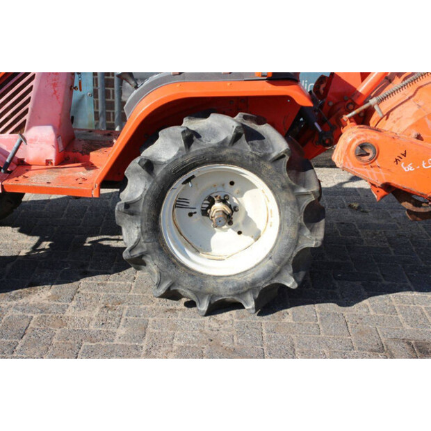 KUBOTA Aster A-14-42404377