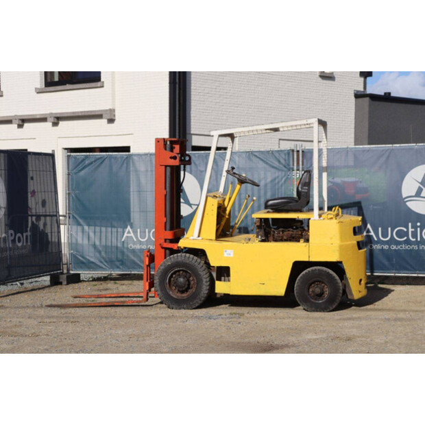 TCM FD20T-42404467