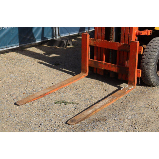 TCM FD20T-42404474