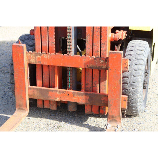 TCM FD20T-42404475
