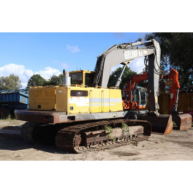 1999 Volvo EC230B-42404888