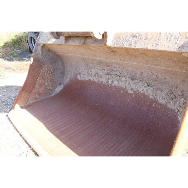 1999 Volvo EC230B-42404895