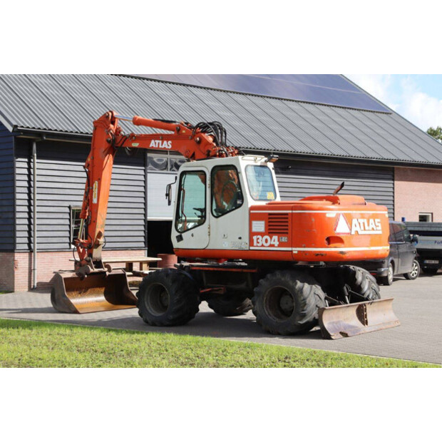 1997 Atlas 1304-42404937