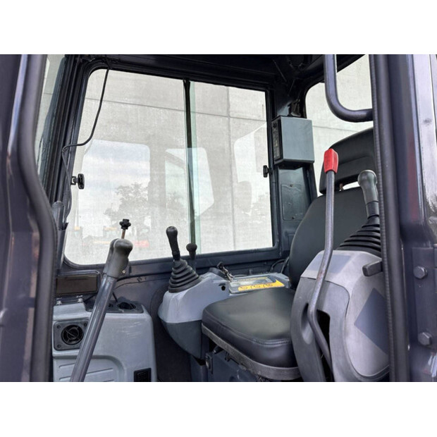 2012 KUBOTA KX155-3SZ-42405707
