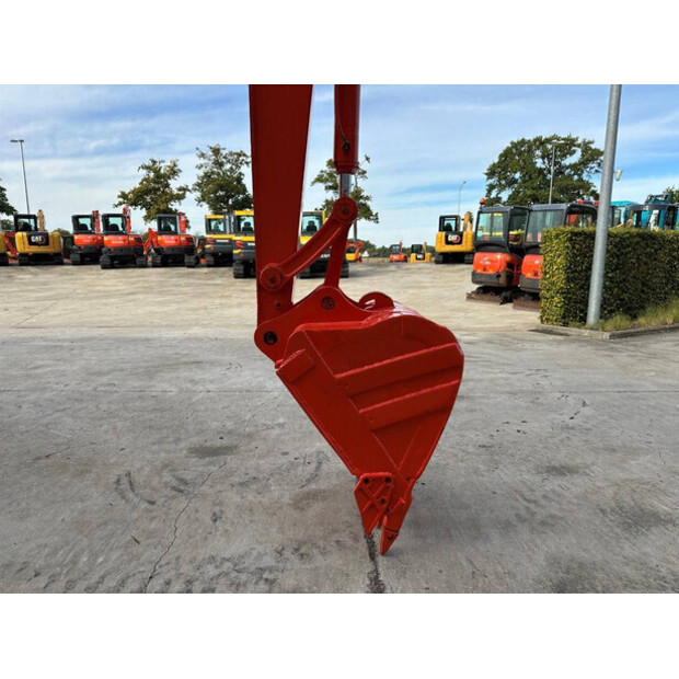 KUBOTA KX185-3-42405835