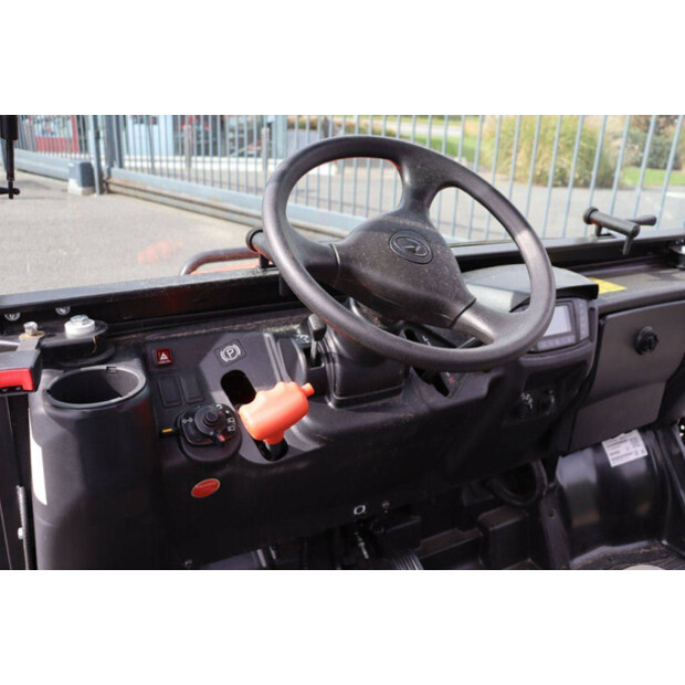 KUBOTA RTV-X1110-42405897