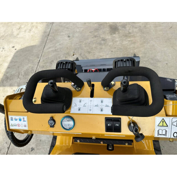 2025 Newkrick SI360-42406591