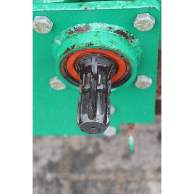 Ransomes Mounted 214 Verticut-42407314