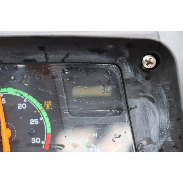 2024 Tiller Fieldtrac 927-42407457