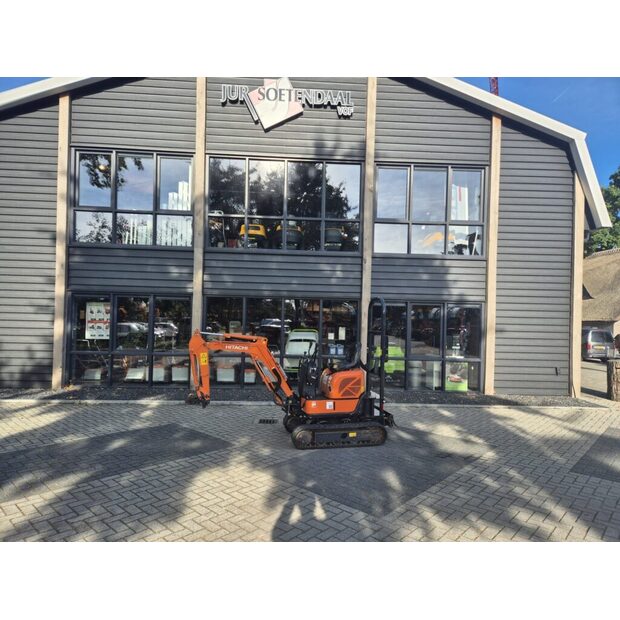 2014 Hitachi ZX10U-2-42411640