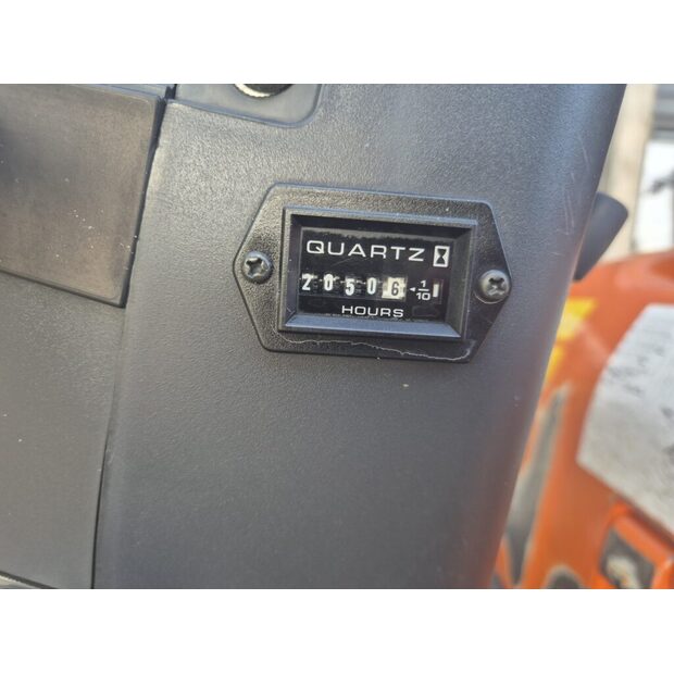 2014 Hitachi ZX10U-2-42411649