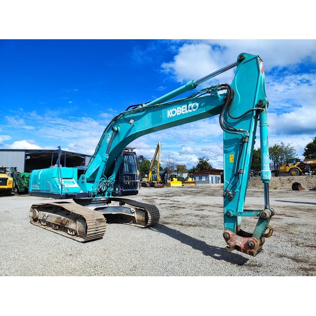 2015 كوبيلكو SK260NLC-9-42416275