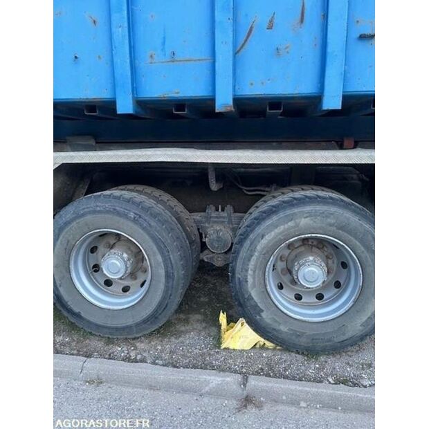 2002 Renault Kerax-42420569