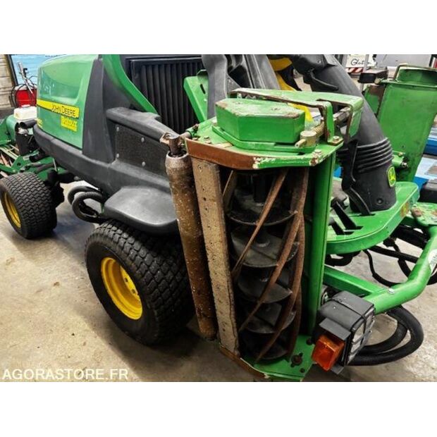 JOHN DEERE 8400-42421455