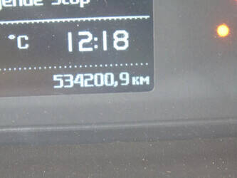 2011-volvo-fh12-460-42421993