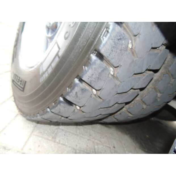 2011 فولفو FH12.460-42421997