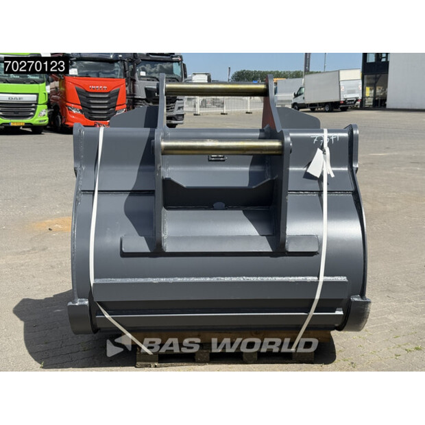 2025 ستريك لاند S80-42422230