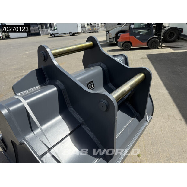2025 ستريك لاند S80-42422231