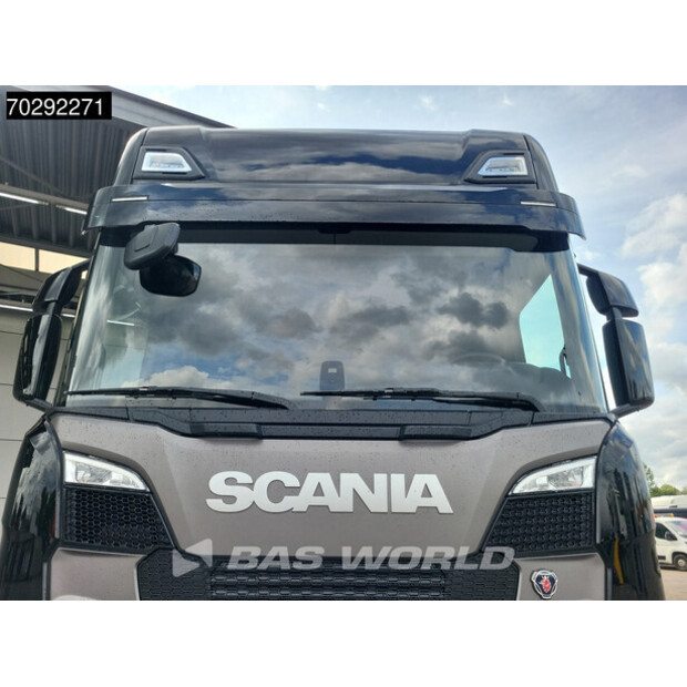 2025 Scania S500-42422552