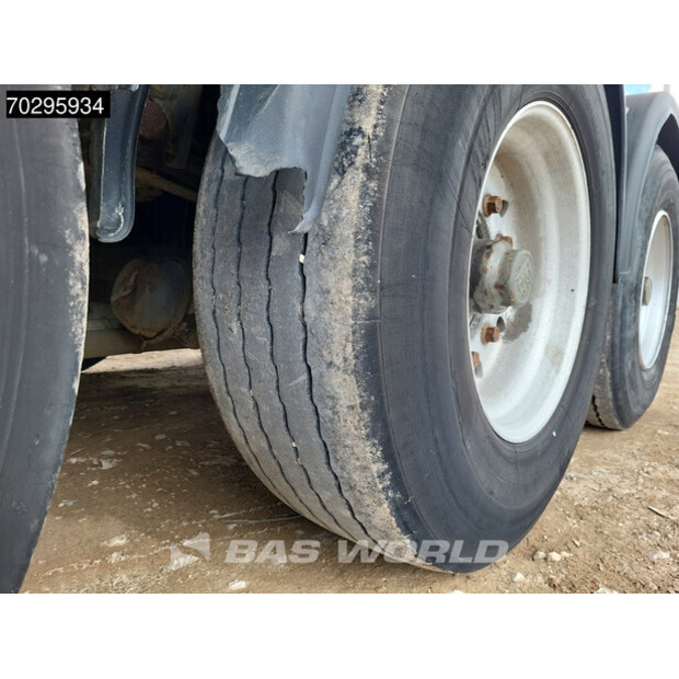 2007 سبيتزر 41ZF-42422849