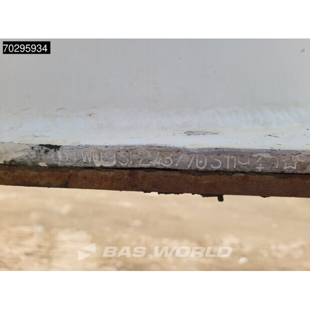 2007 سبيتزر 41ZF-42422858