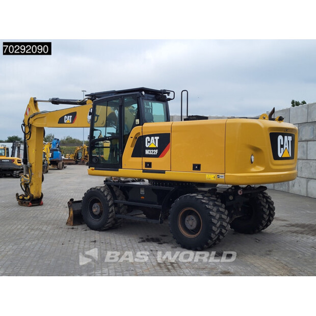 2016 Caterpillar M322F-42423066