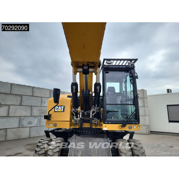 2016 Caterpillar M322F-42423071