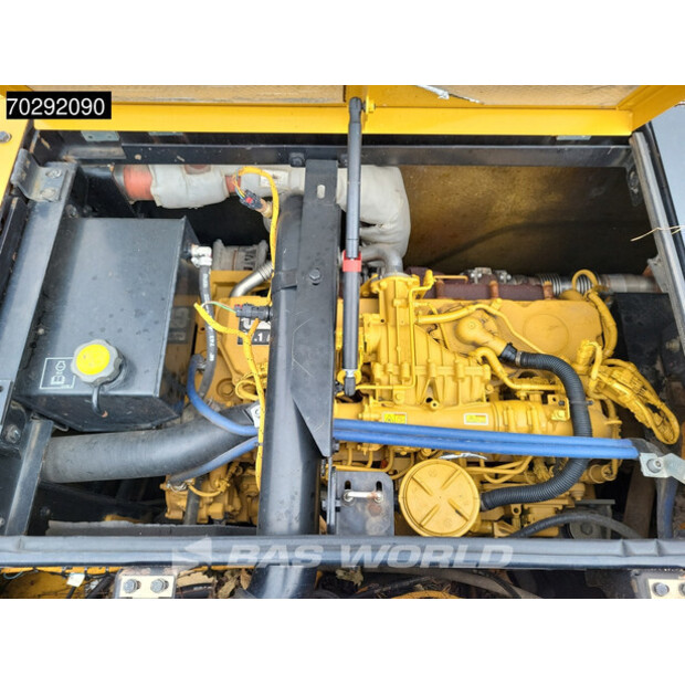 2016 Caterpillar M322F-42423079