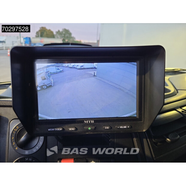 2016 Mercedes-Benz Atego 1324-42423133