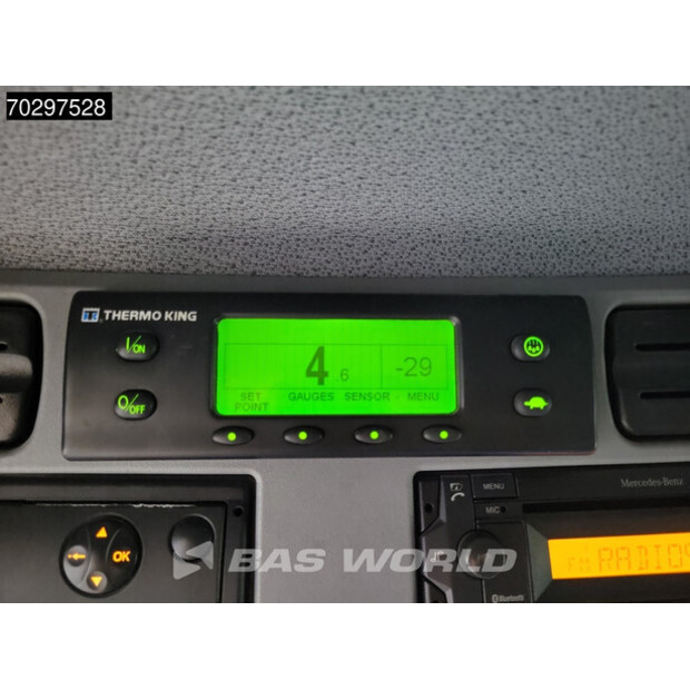 2016 Mercedes-Benz Atego 1324-42423140