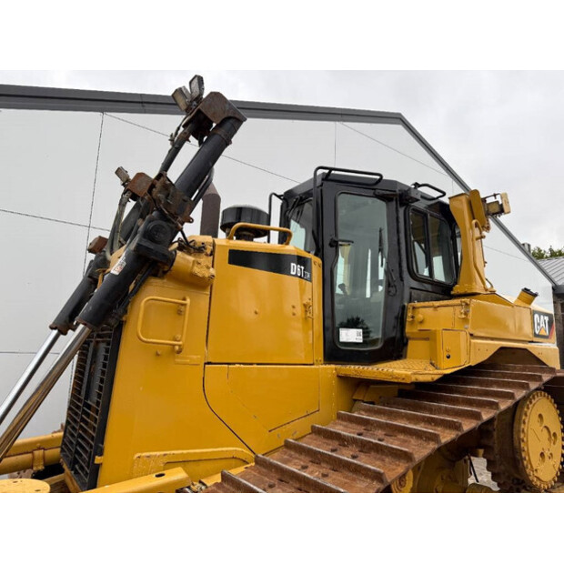 2013 Caterpillar D6T-42424057